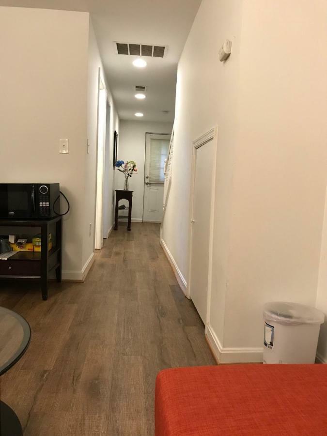 Apartamento Steps To Convention Center, Downtown Dc, Metro Station: Private