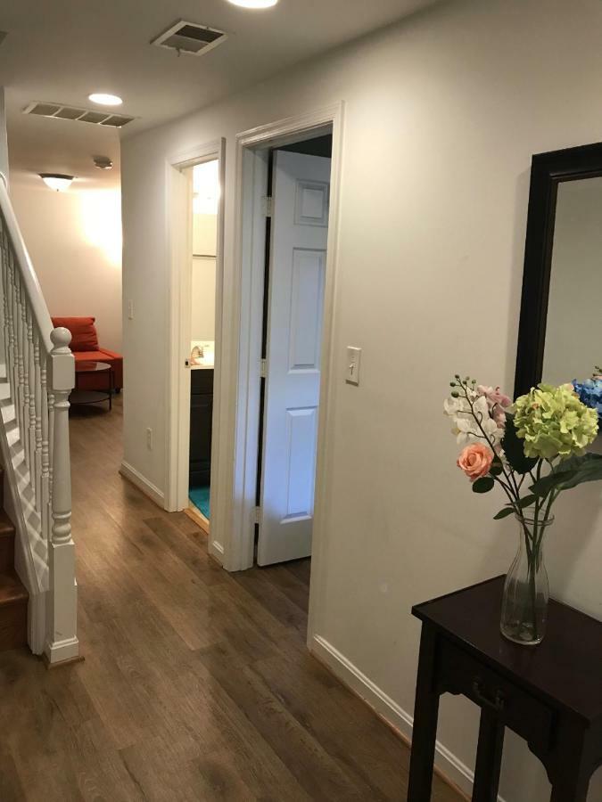 Steps To Convention Center, Downtown Dc, Metro Station: Private Apartamento *
