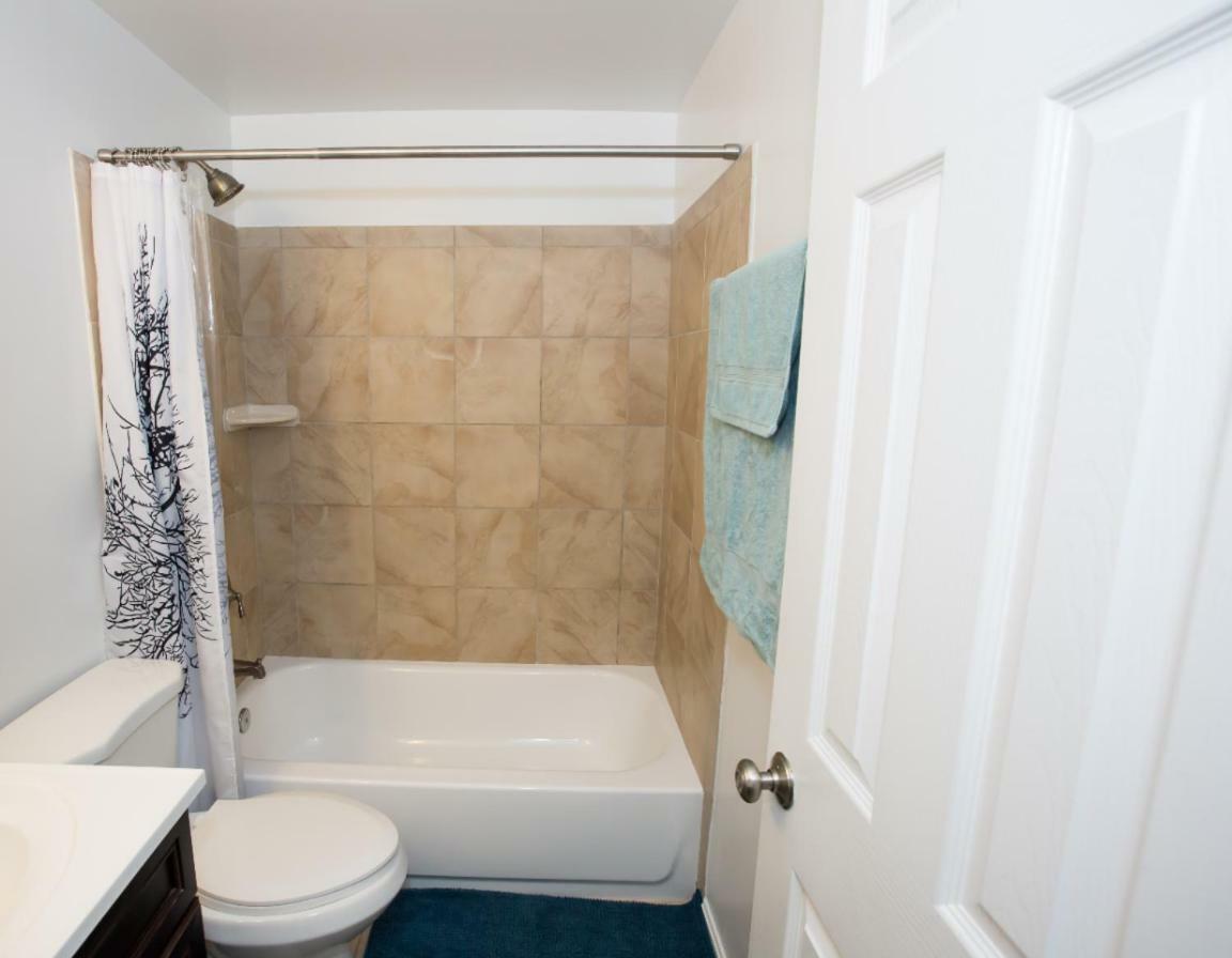 Steps To Convention Center, Downtown Dc, Metro Station: Private Apartamento Washington